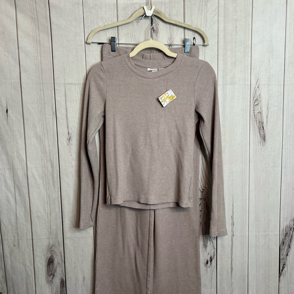 H&M Ribbed Taupe Set
